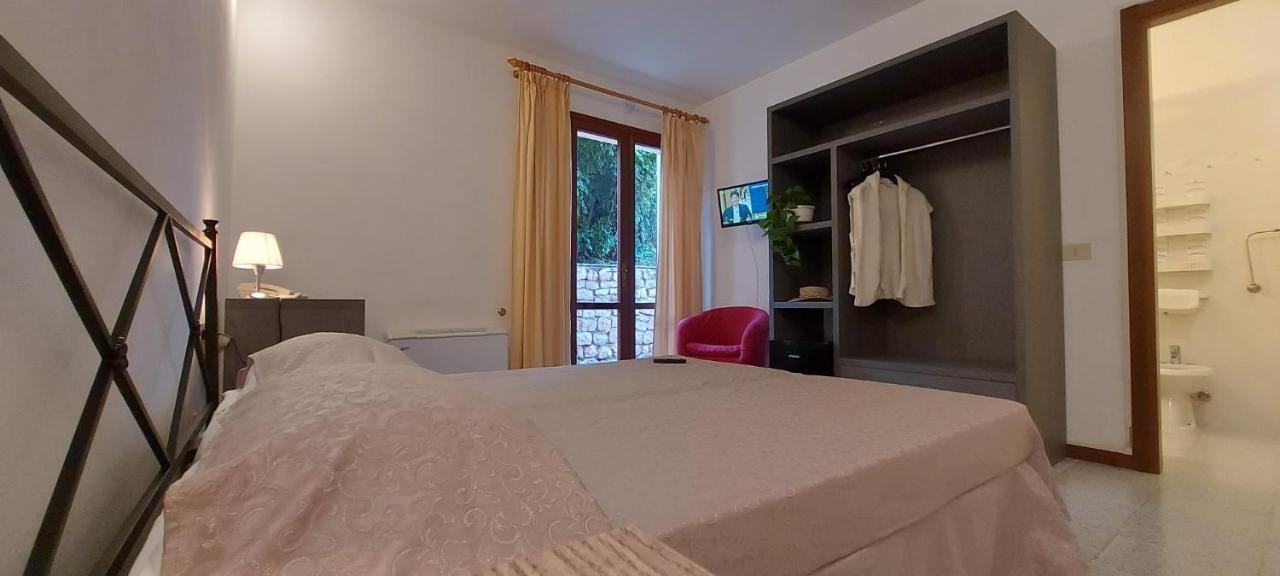 Hotel La Feluca Portoferraio Luaran gambar